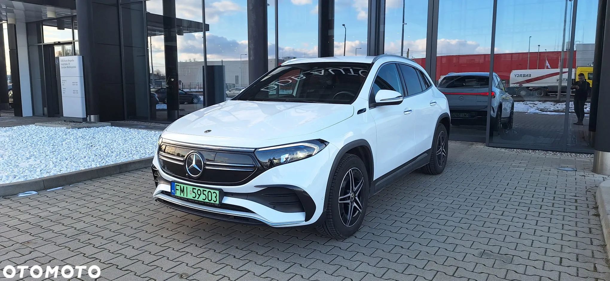 Mercedes-Benz EQA 250 66.5kWh AMG Line - 1