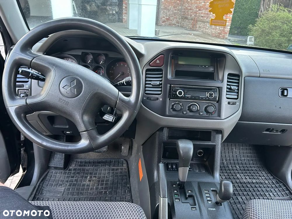 Mitsubishi Pajero 3.2 DID 5os (lea) - 7
