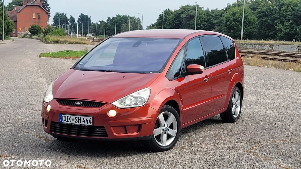 Ford S-Max 2.0 TDCi DPF Titanium - 1