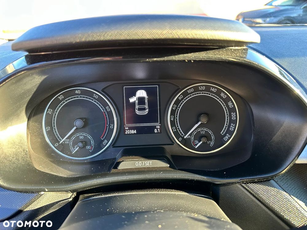 Skoda Fabia 1.0 TSI Ambition - 23