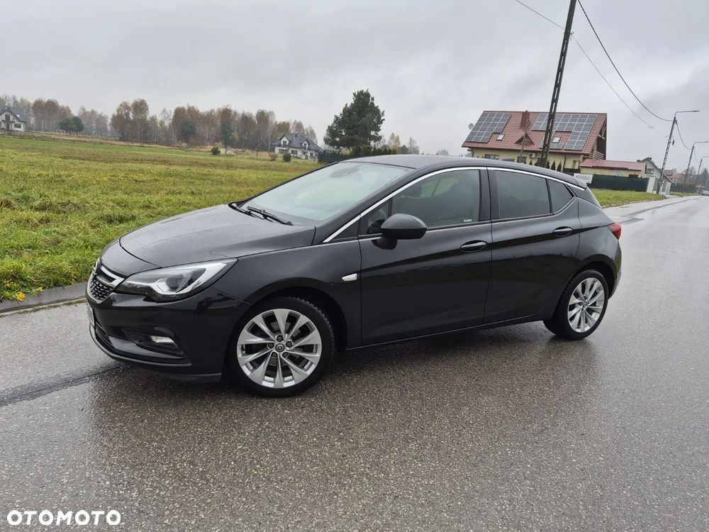 Opel Astra 1.4 Turbo Innovation - 11