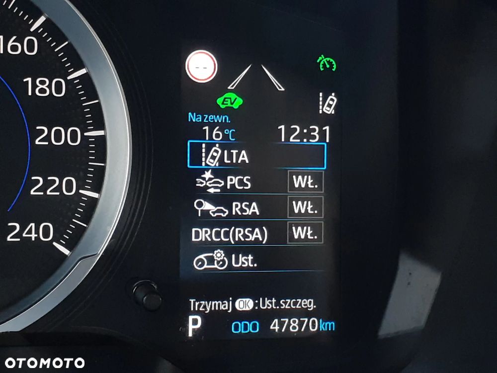 Toyota Corolla - 10