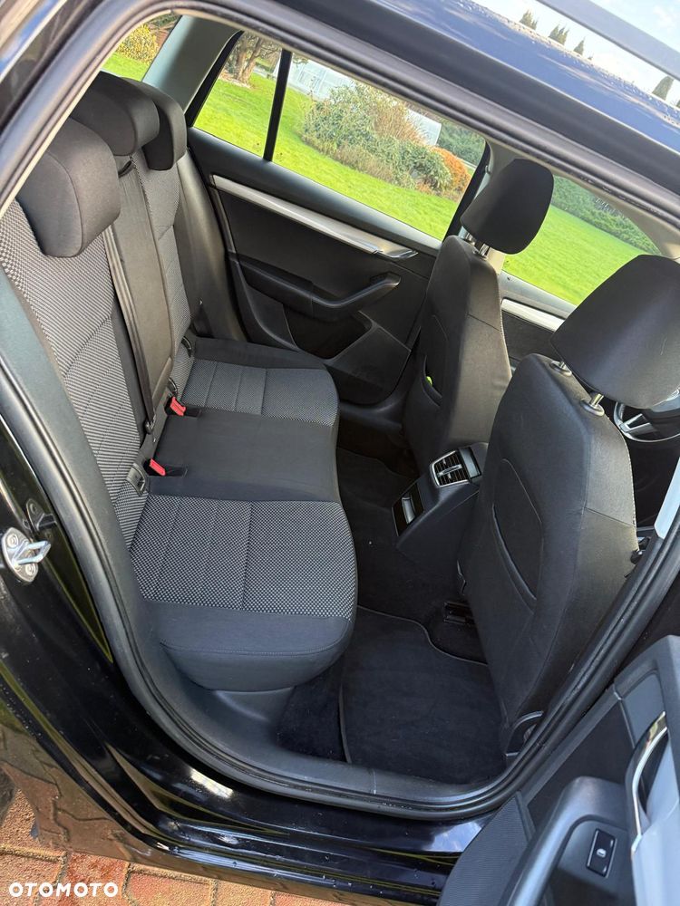 Skoda Octavia 2.0 TDI (Green tec) 4x4 Style - 4