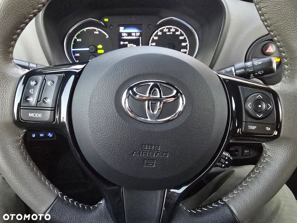 Toyota Yaris 1.5 VVT-i Edition-S - 38