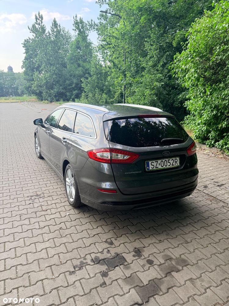 Ford Mondeo 2.0 TDCi Titanium PowerShift - 4