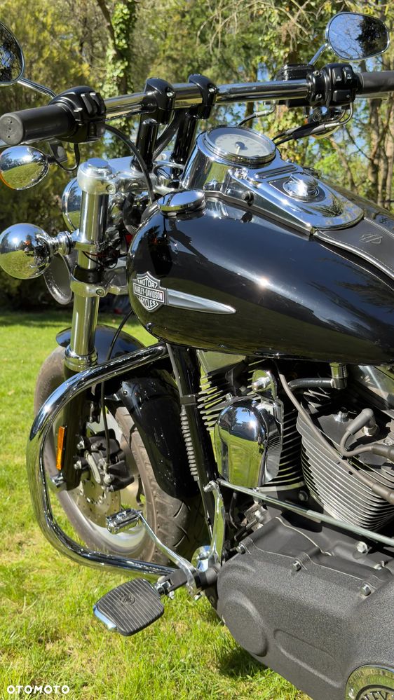 Harley-Davidson Dyna Fat Bob - 3