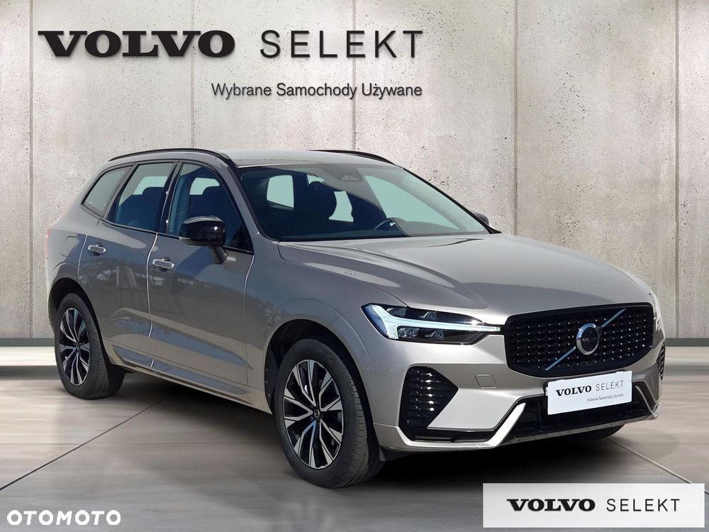 Volvo XC 60 B5 B AWD Plus Dark - 8