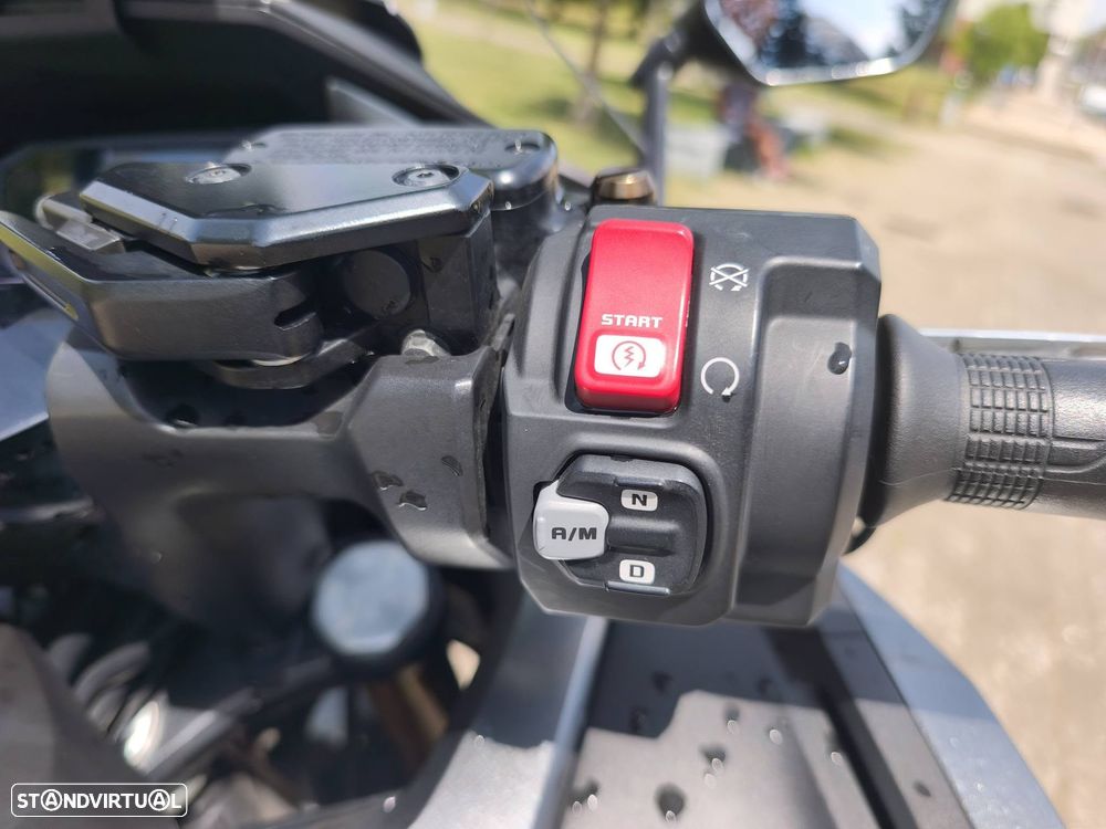 Honda Forza 750 - 6