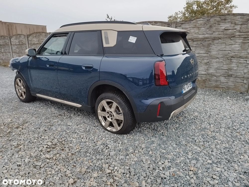 MINI Countryman C Favoured Trim - 6