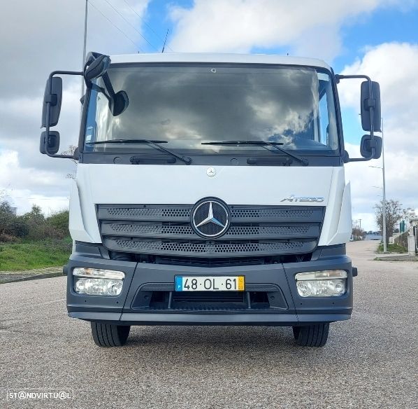 Mercedes Benz 15 toneladas - 1524 Atego - 8