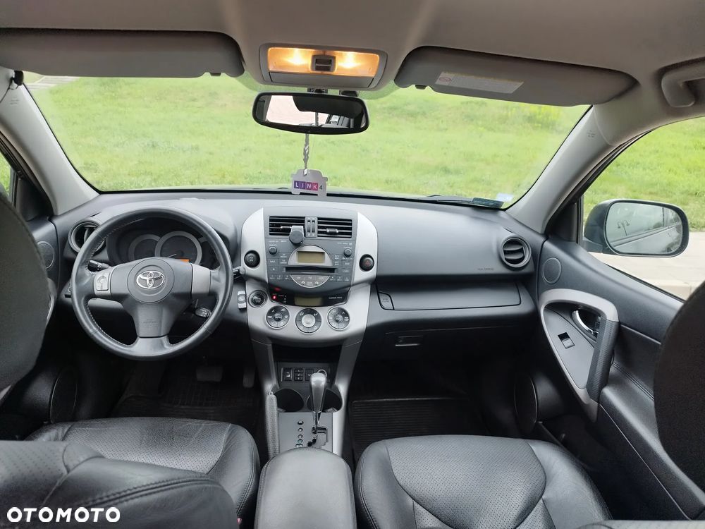 Toyota RAV4 2.0 VVT-i Prestige - 5