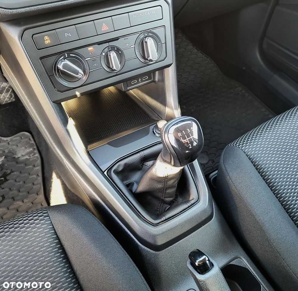 Volkswagen T-Cross 1.0 TSI - 21
