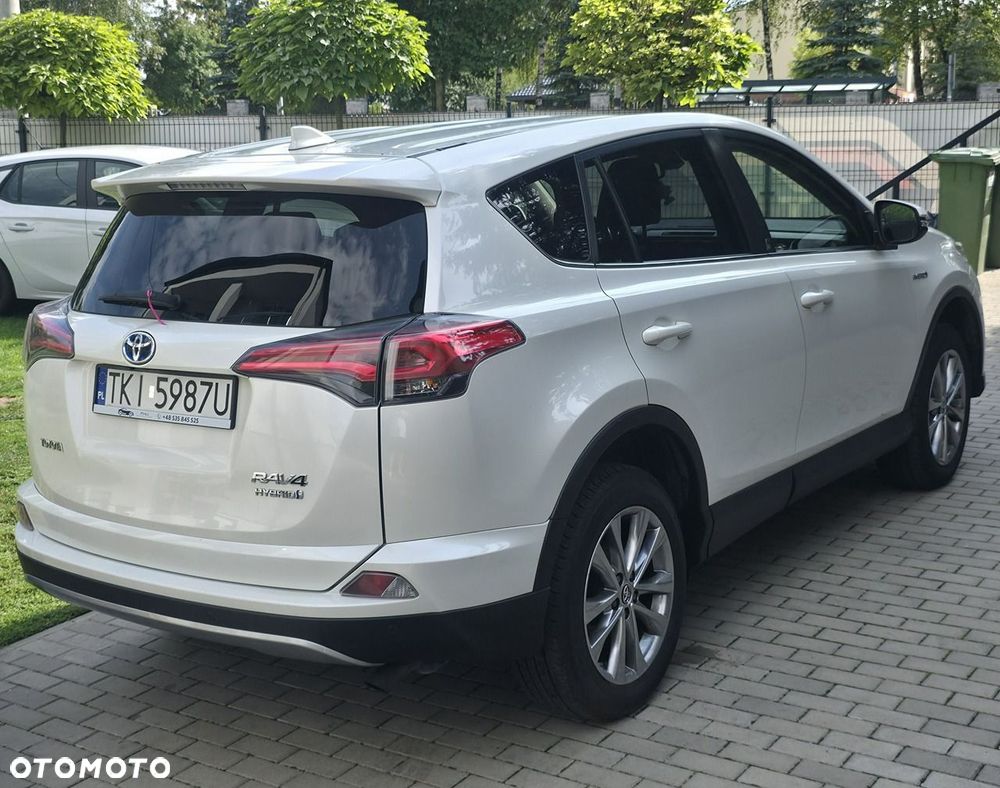 Toyota RAV4 - 3