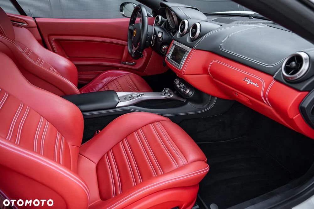 Ferrari California F1 DCT - 21