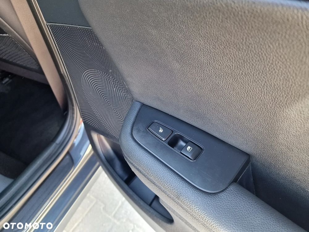 Kia Ceed 1.6 CRDi Eco-Dynamics+ (48V Mild-Hybrid) DCT7 Platinum Edition - 34
