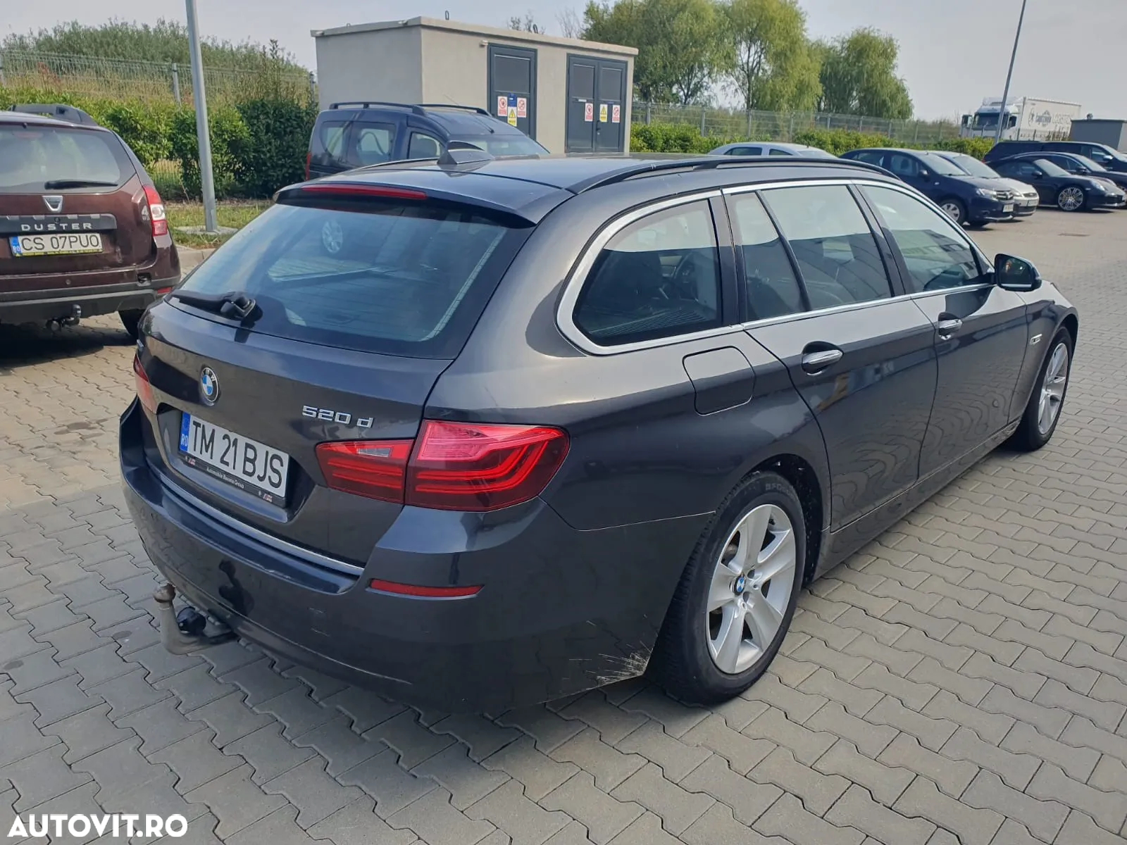 BMW Seria 5 520d xDrive - 2