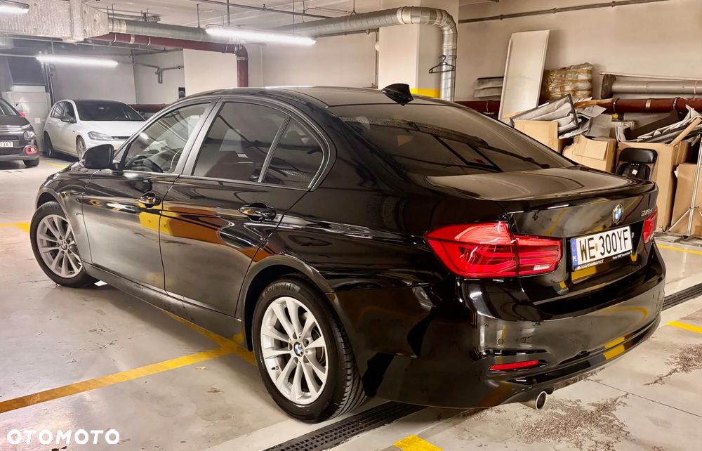 BMW Seria 3 318d - 4