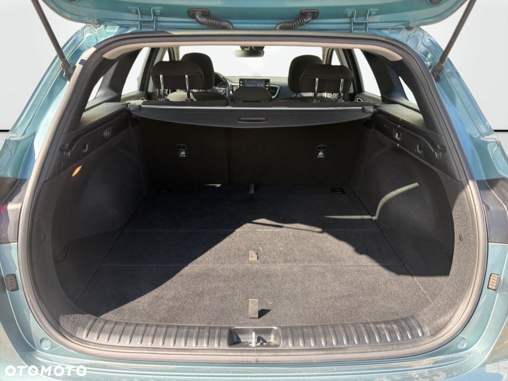 Kia Ceed 1.5 T-GDI M DCT - 15
