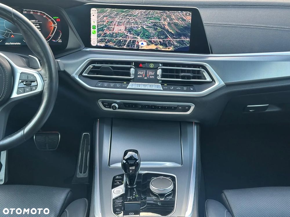 BMW X5 xDrive30d - 13