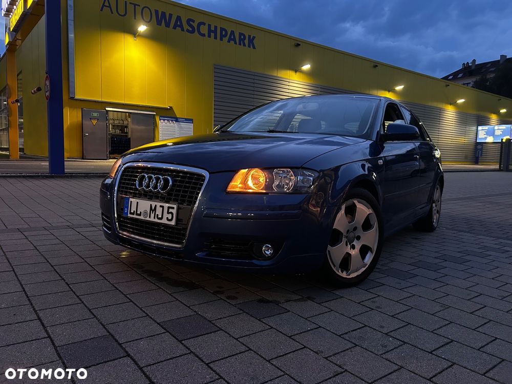 Audi A3 Sportback 1.6 FSI Ambiente - 3