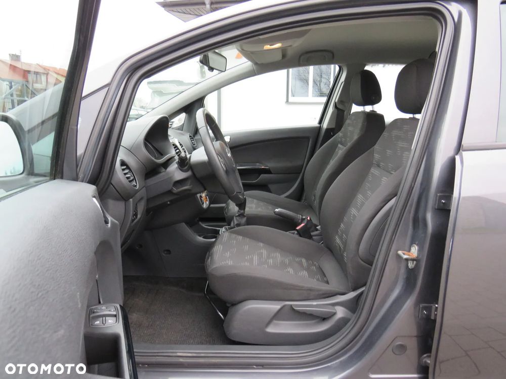 Opel Corsa 1.2 16V Cosmo - 26