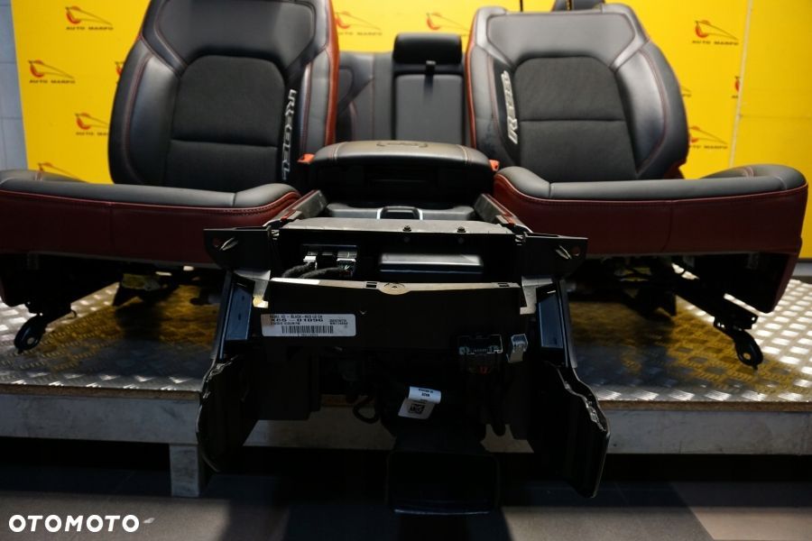 DODGE RAM 1500 REBEL 2022 - Fotel Fotele Kanapa Komplet Skóra Podłokietnik - 6