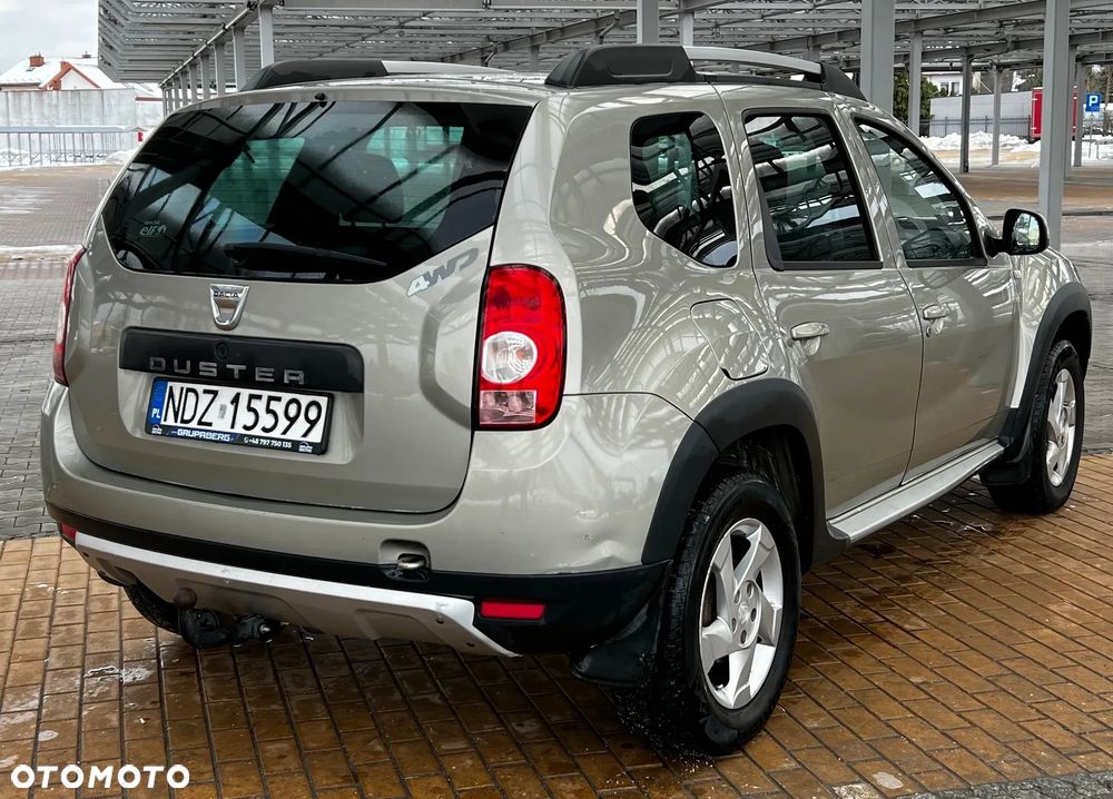 Dacia Duster 1.6 Laureate 4x4 - 3