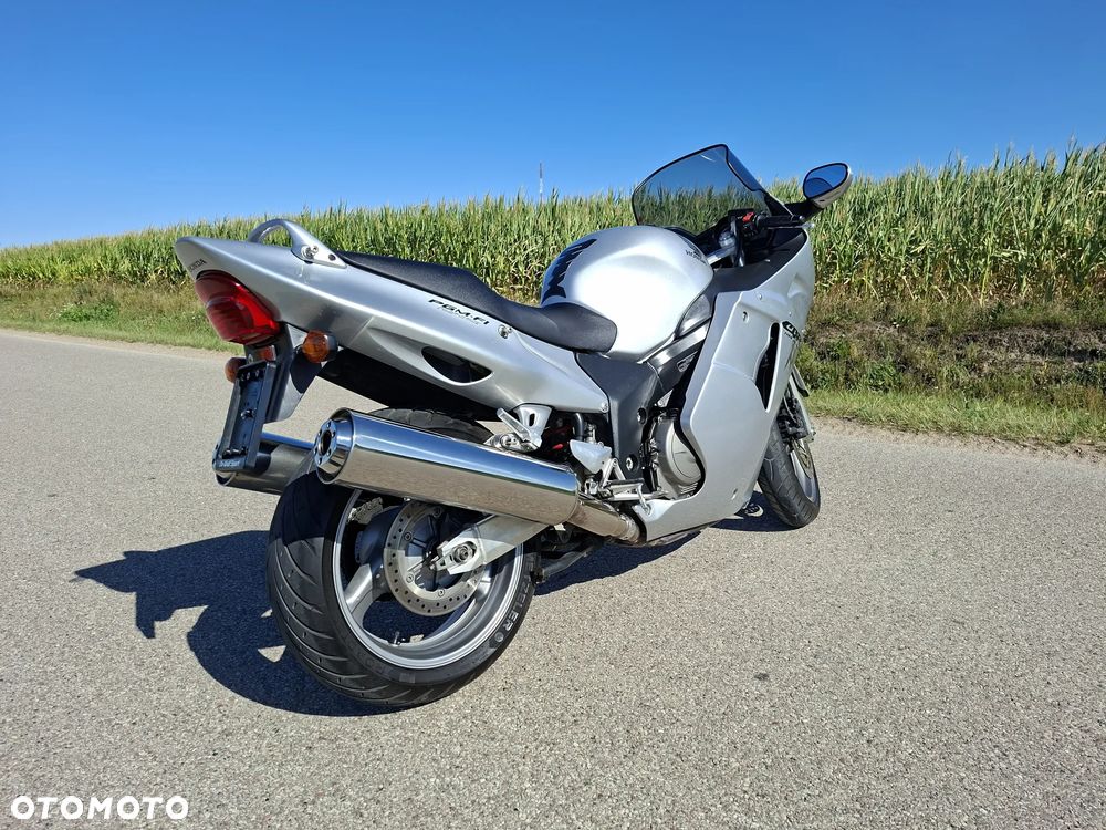 Honda CBR - 5