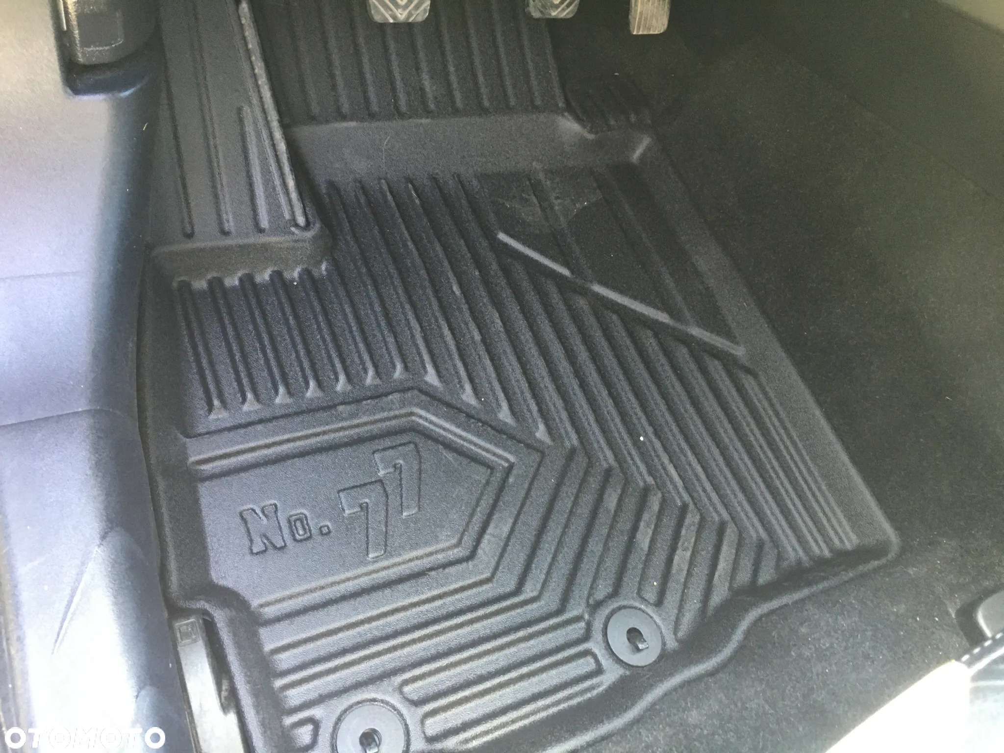 Mitsubishi Outlander 2.4 4WD Intense - 12