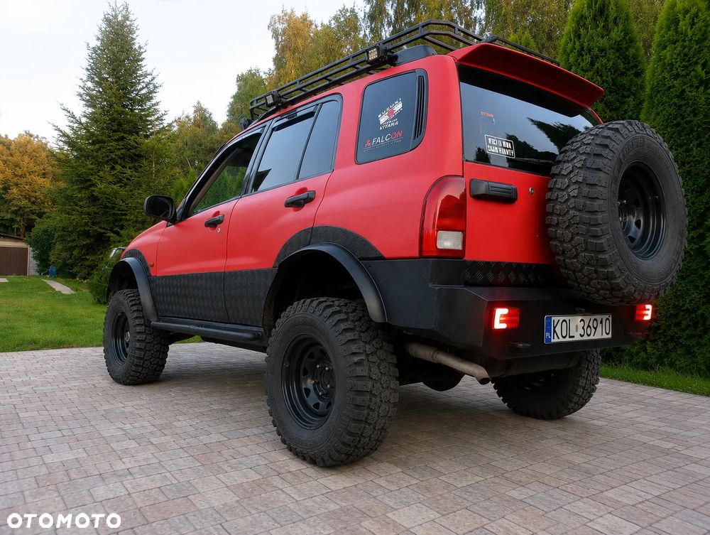 Suzuki Grand Vitara 2.5 V6 - 2