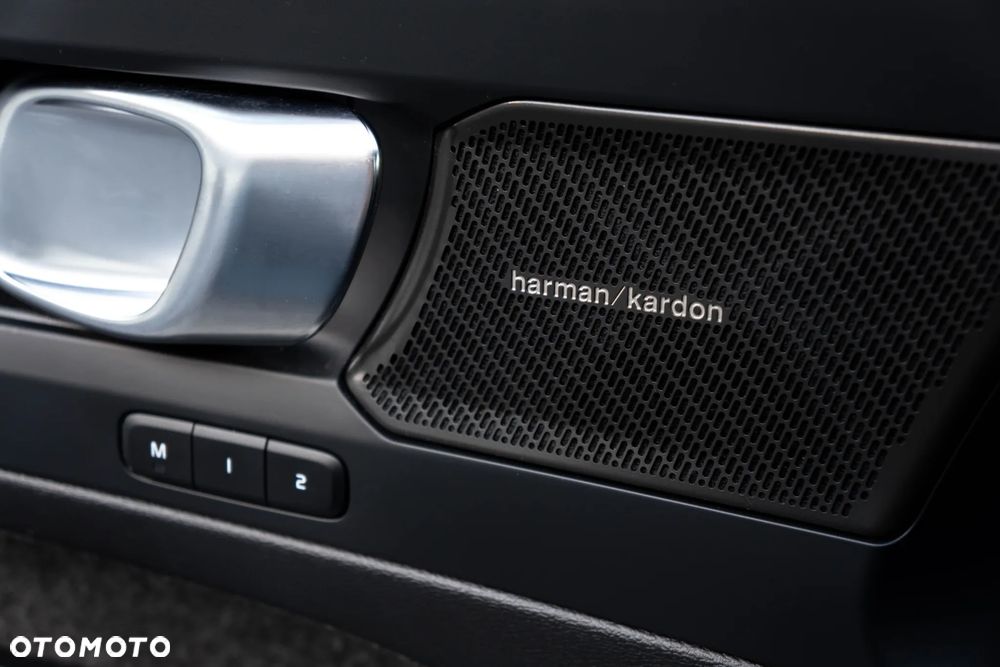 Volvo C40 Recharge Twin AWD Plus - 16