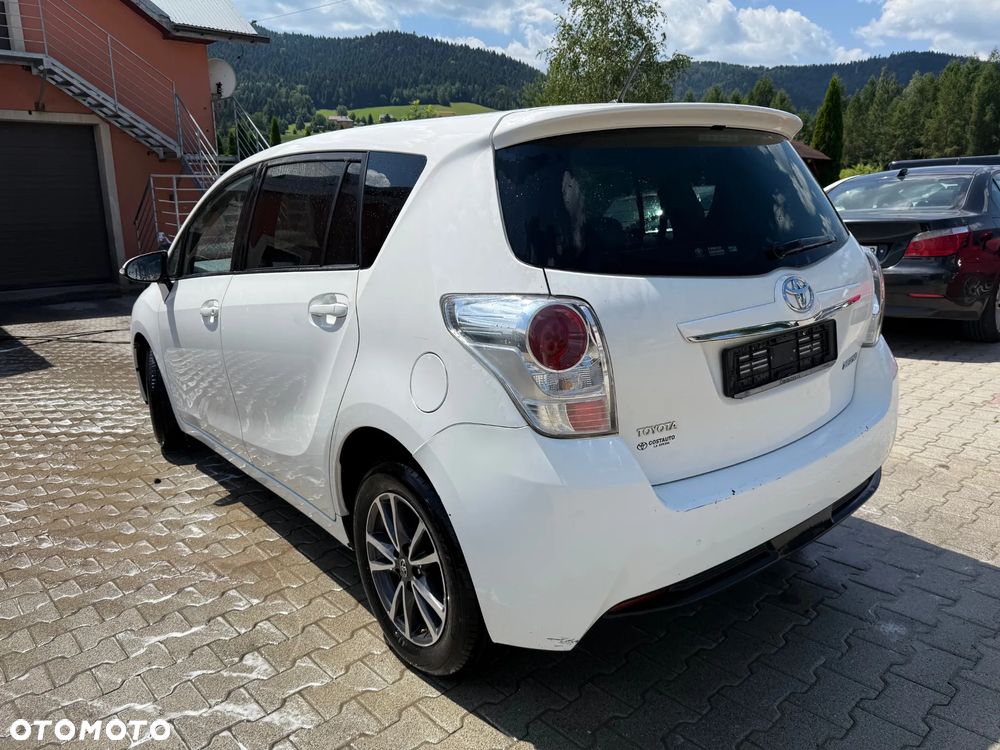 Toyota Verso 1.6 D-4D 5-Sitzer Start/Stop Edition S+ - 4