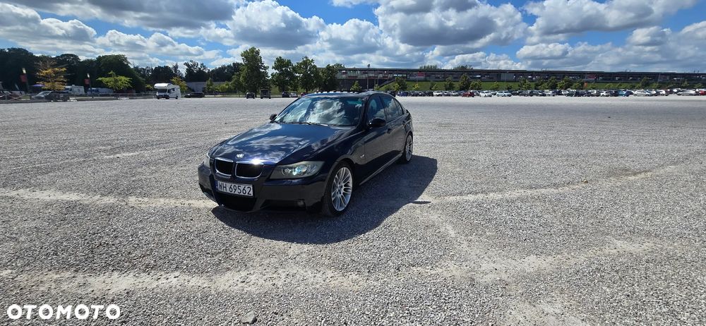BMW Seria 3 320i - 17