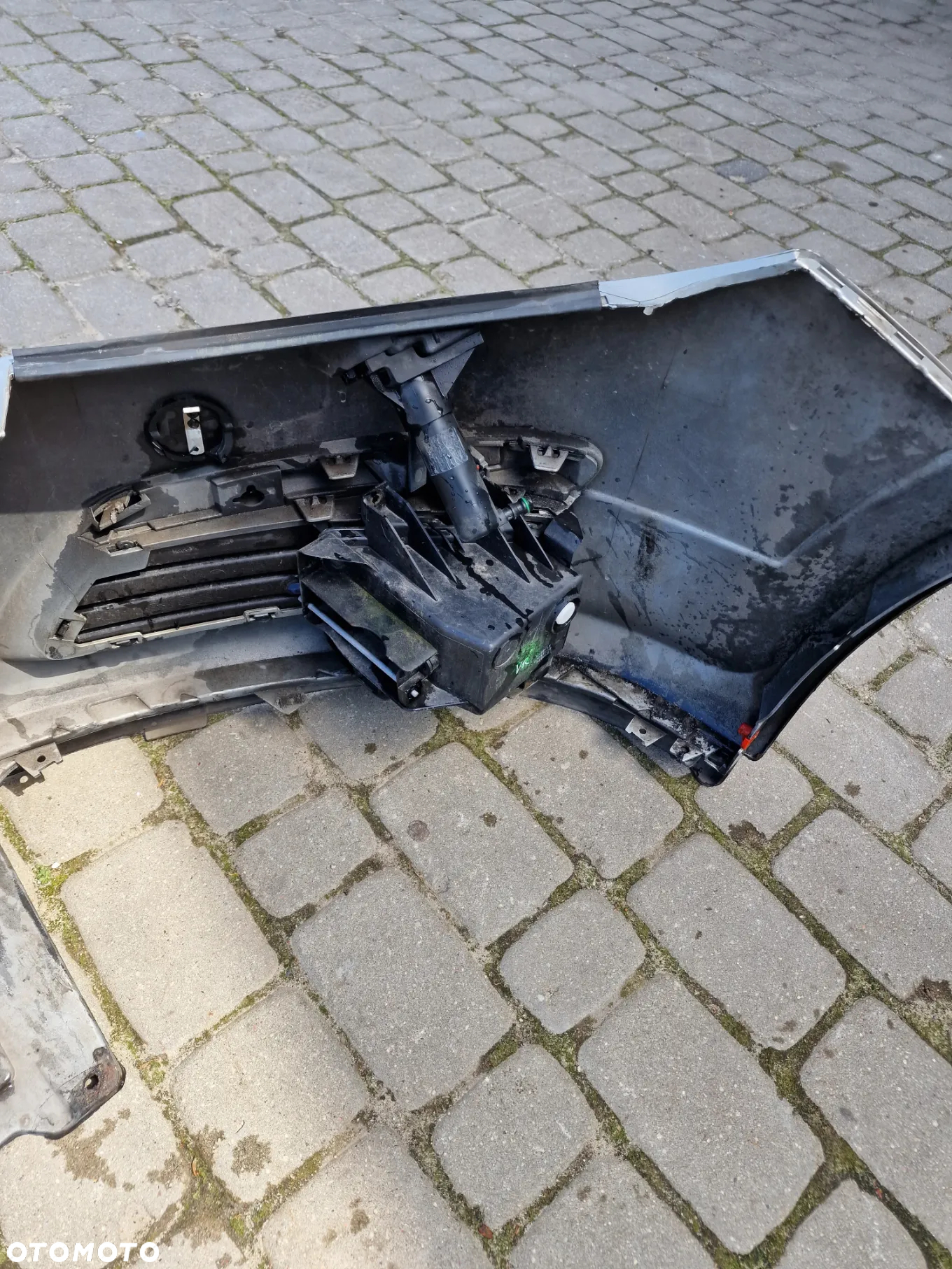 Zderzak PRZÓD OPEL Astra H Spryskiwacze Z167 - 12