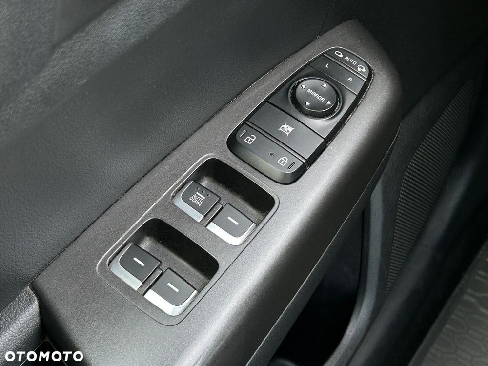 Kia Sportage 2.0 CRDI M 4WD - 19