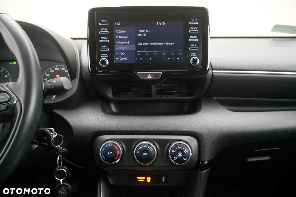 Toyota Yaris 1.0 Comfort - 10