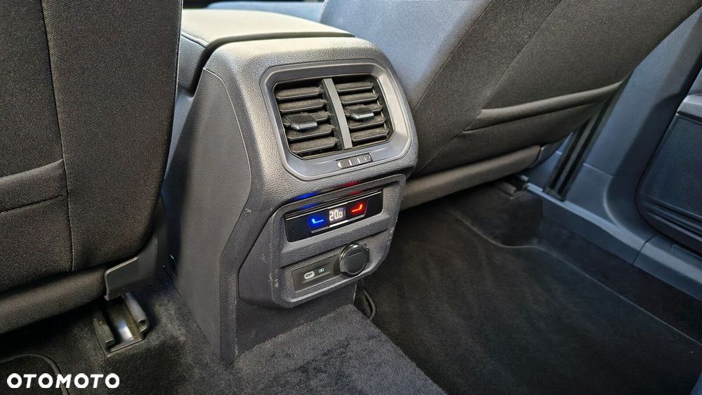 Volkswagen Tiguan Allspace - 36