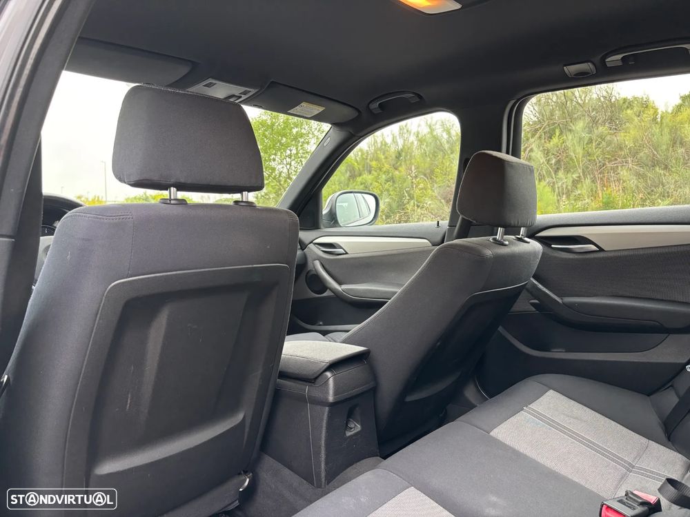 BMW X1 18 d sDrive - 25