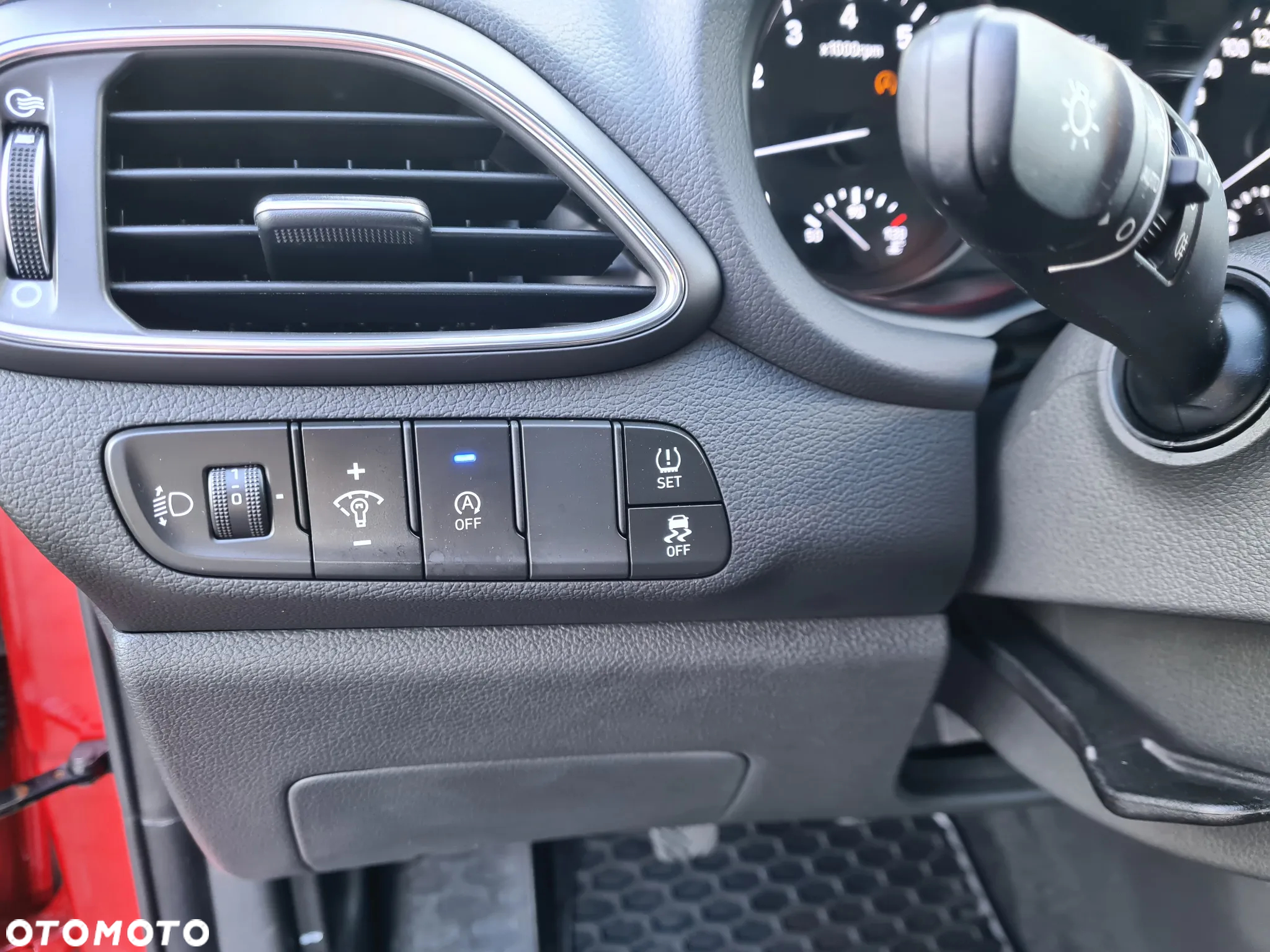 Hyundai i30 1.5 T-GDI 48V Modern - 11