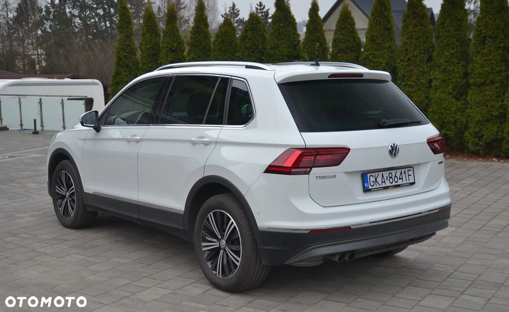 Volkswagen Tiguan 2.0 TDI SCR 4MOTION DSG Highline - 4