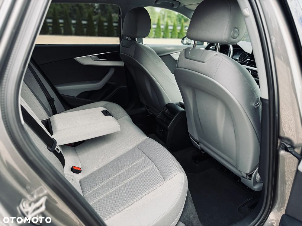 Audi A4 Avant 30 TDI mHEV Advanced S tronic - 21