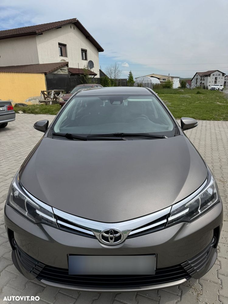 Toyota Corolla 1.6 Valvematic Luna - 1