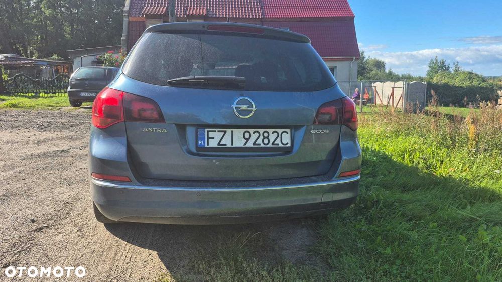Opel Astra - 4