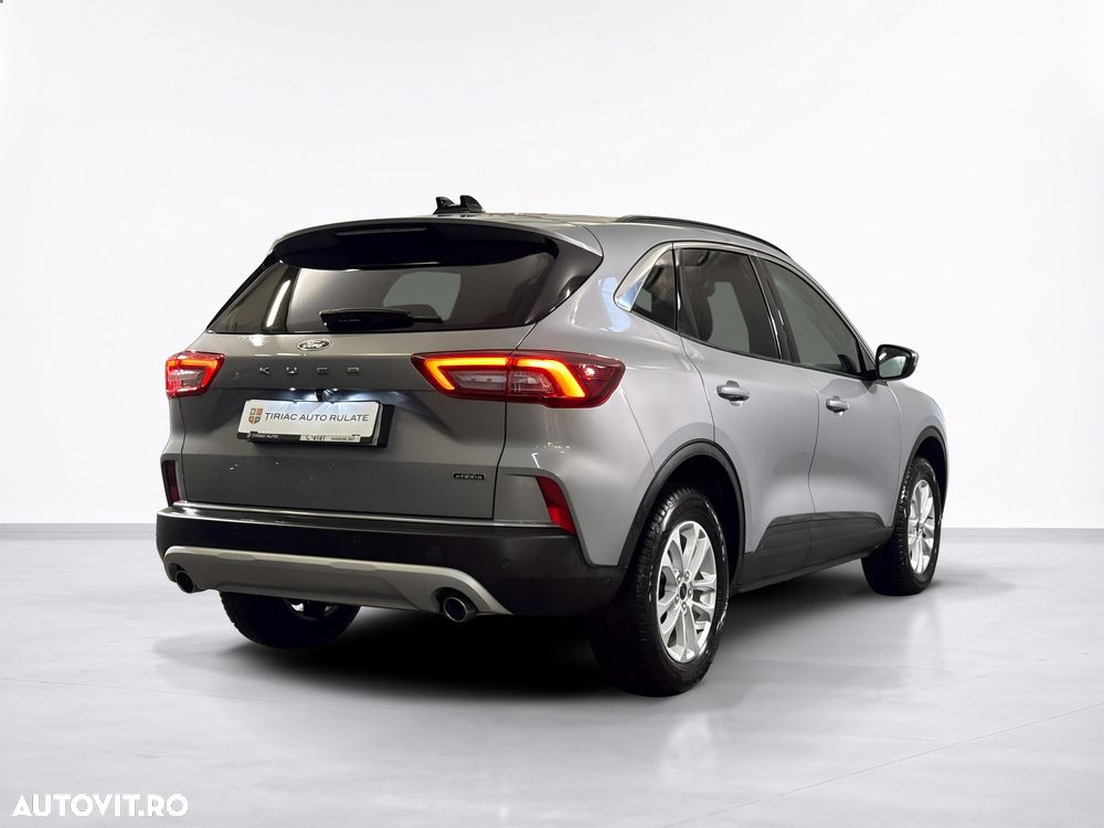 Ford Kuga - 5