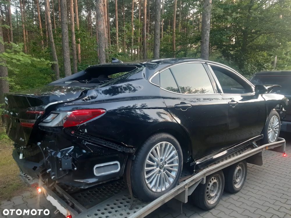 Toyota Camry 2.5 Hybrid Dynamic Force Comfort e-CVT - 7