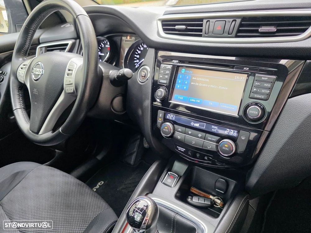 Nissan Qashqai 1.5 dCi N-Connecta 18 - 45