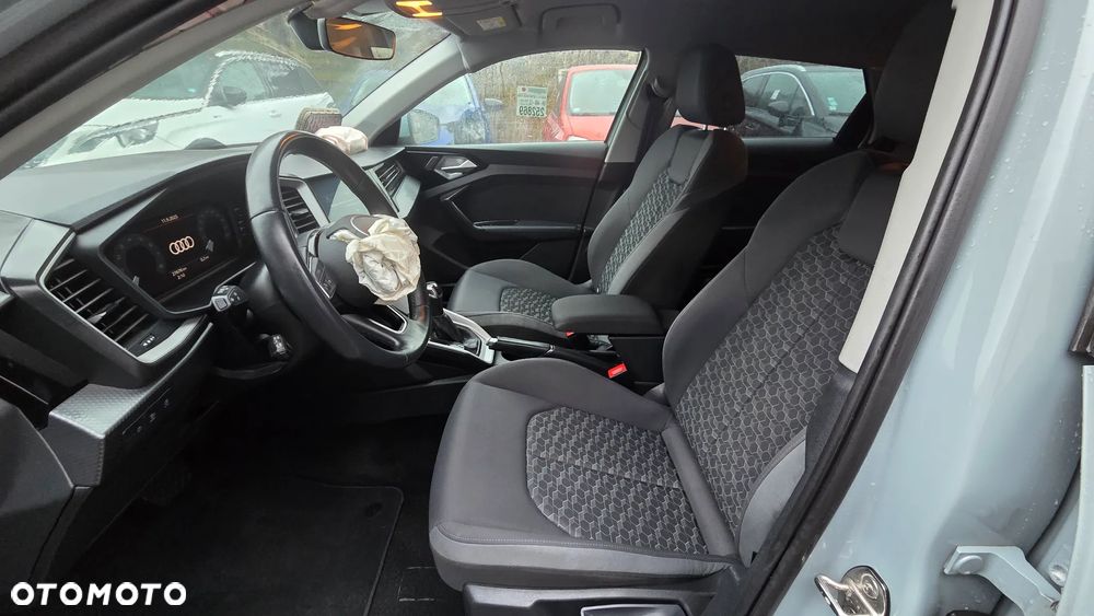 Audi A1 Sportback 25 TFSI S tronic - 7