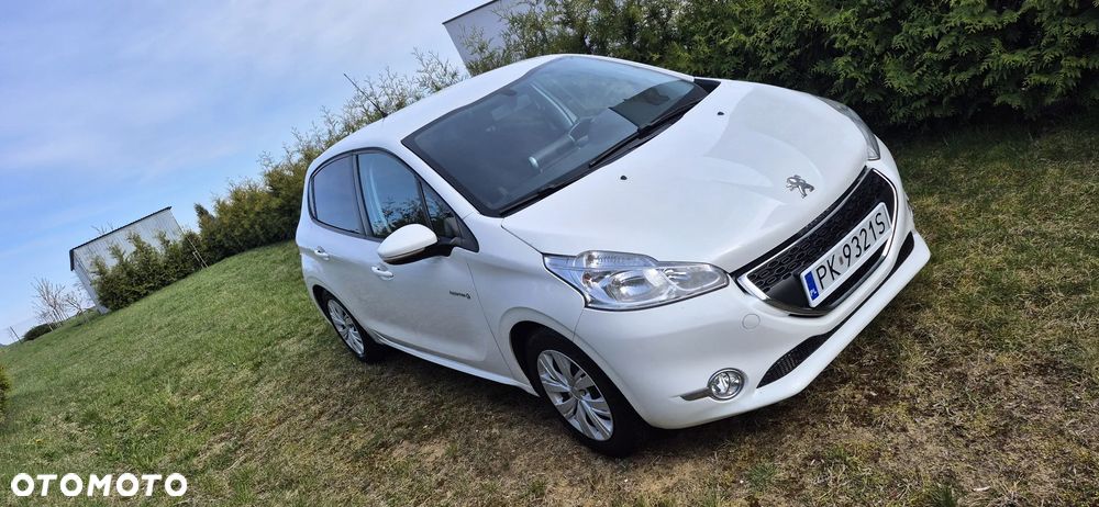 Peugeot 208 PureTech 82 Winter Edition - 4