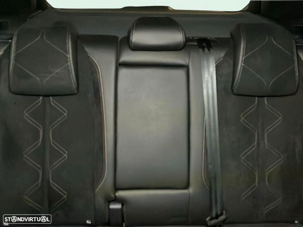 DS DS7 Crossback - 18