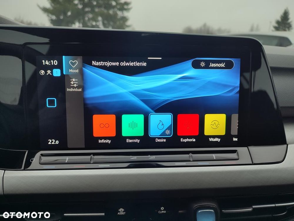 Volkswagen Golf 2.0 TDI Life - 17